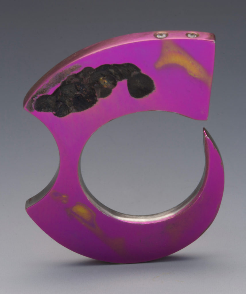 Ti Ring#13 Anodized titanium & CZs, H1.45″xW1.13″xW0.1″ Ring size 7.3-4